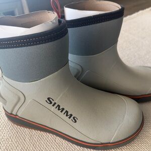 Simms Two-Tone wading Waterproof Boots